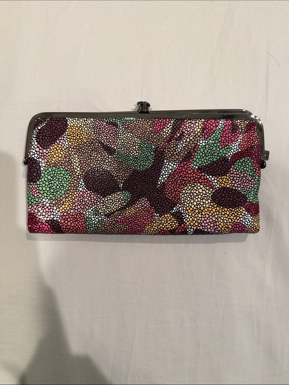 HOBO Multicolor LEATHER Pebble-Print Frame Clutch Wallet